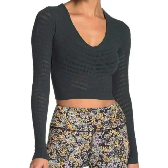 RARE Free People FP Movement Gone Adrift Long Sleeve Top Thundercloud Teal Sz XS - Picture 2 of 7